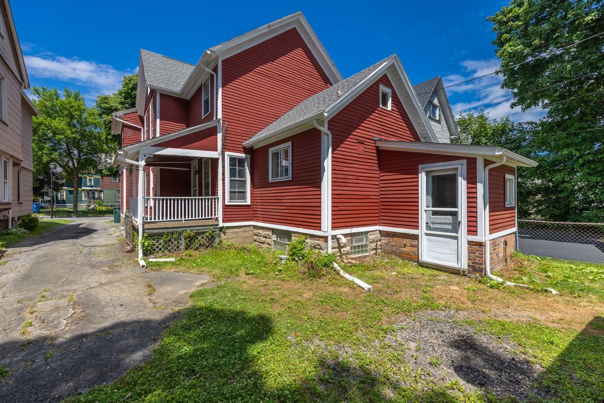 Building Photo - 78 Boardman St