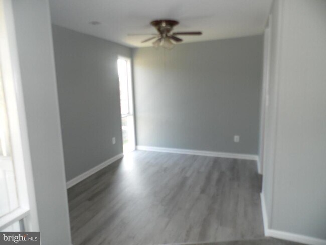 Building Photo - 7306 Donnell Pl