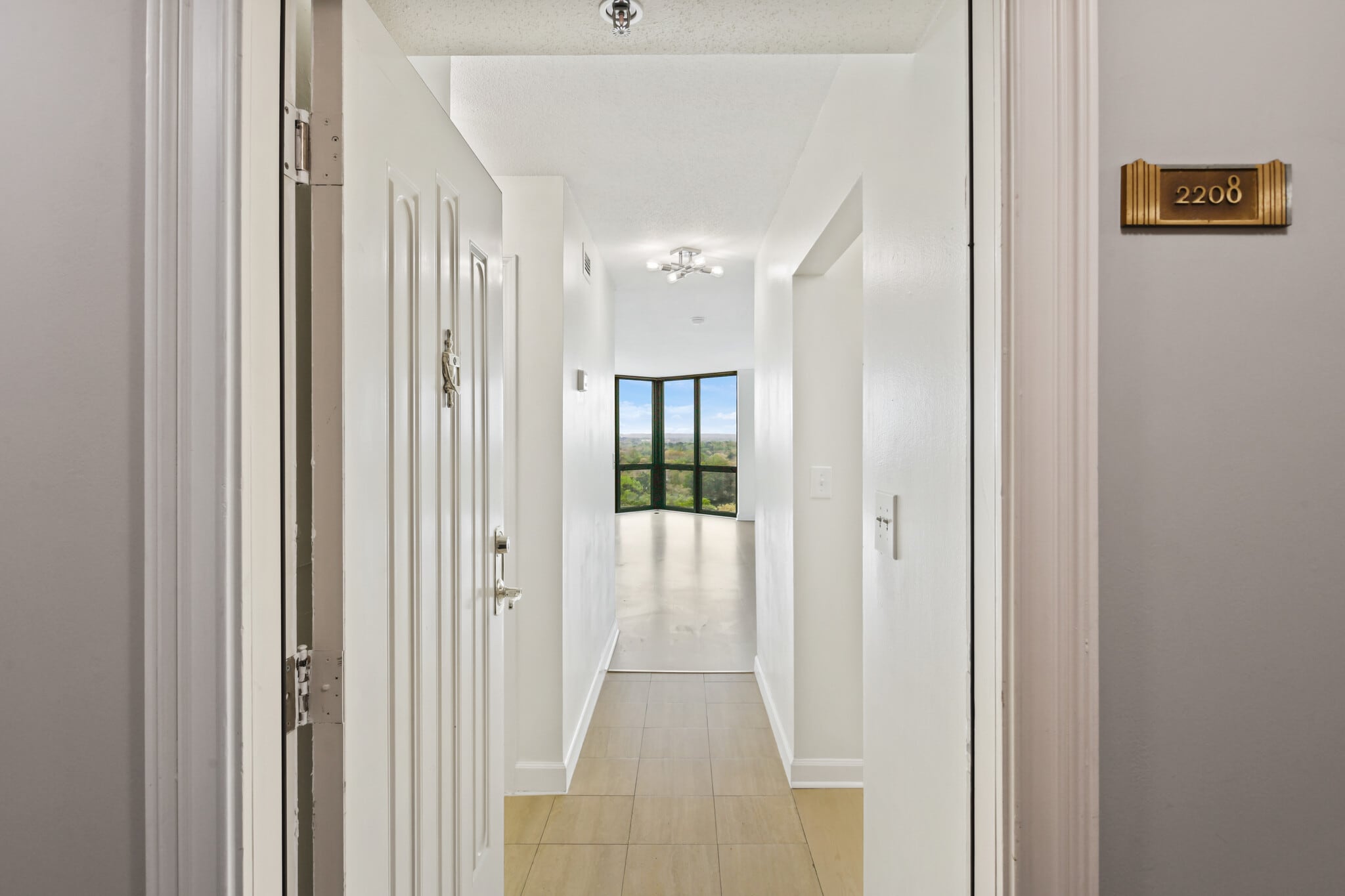 Entrance - 2870 Pharr Court South NW