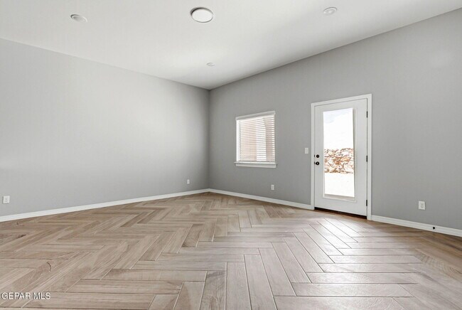 Building Photo - 14313 Steve Joyce Pkwy