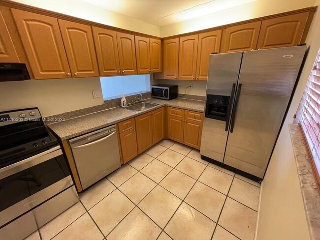Building Photo - 8500 SW 133rd Avenue Rd