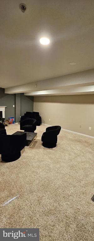 Building Photo - 7122 Allentown Rd