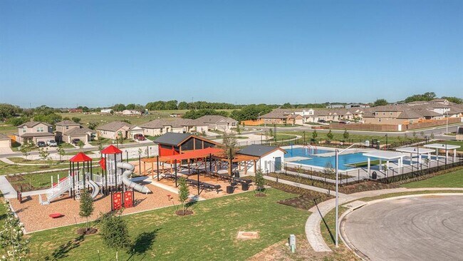 Building Photo - 490 Evergreen Sumac Lp