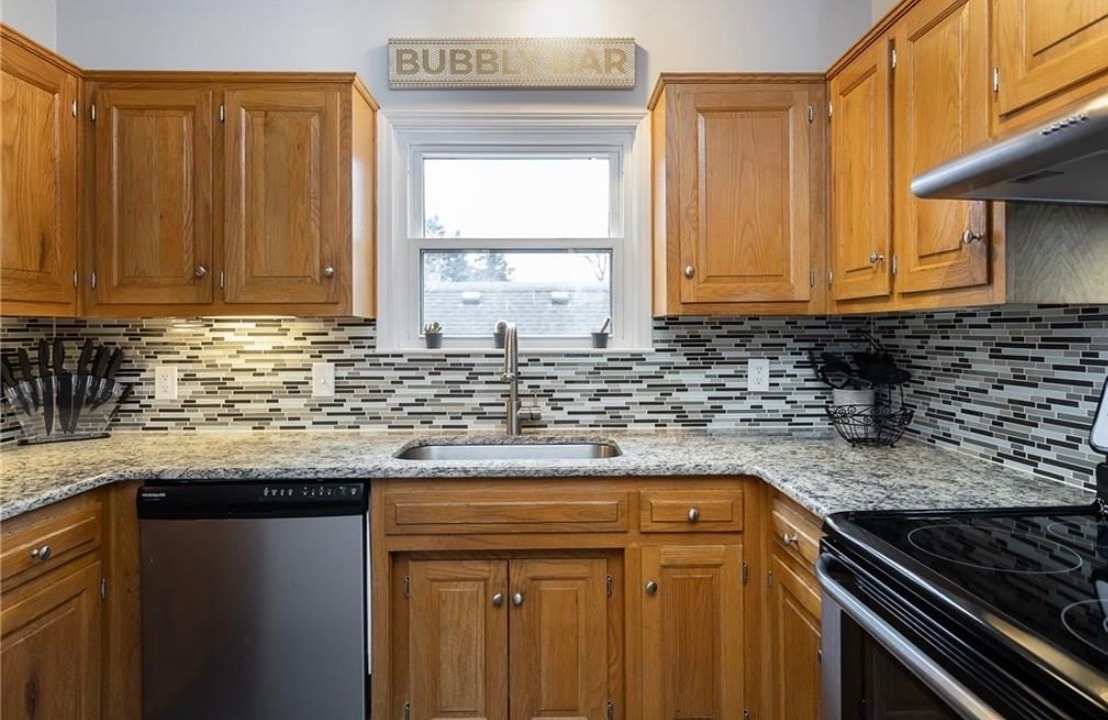 Building Photo - 4742 Jarboe St