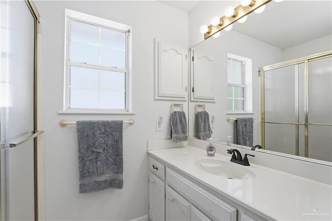 Building Photo - 12 Pisces St