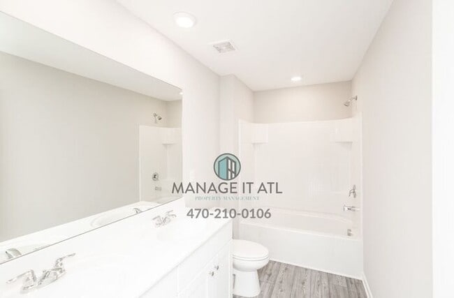 Building Photo - Brand New 4 Bedroom home