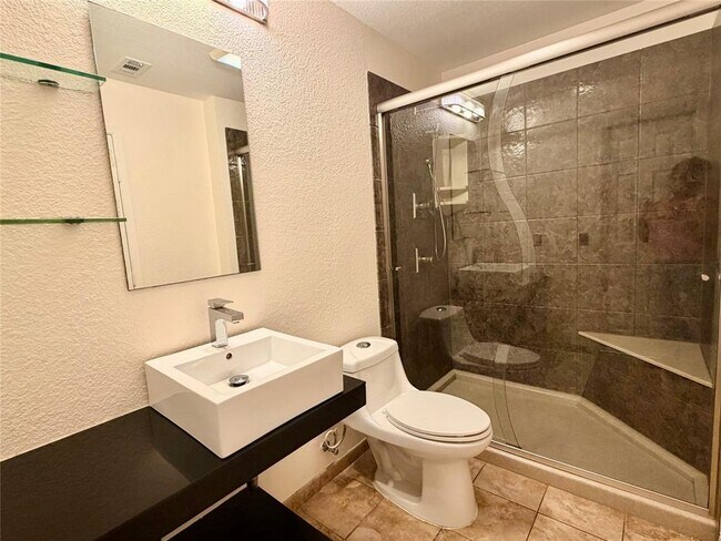 Building Photo - 11606 Birchbark Trail