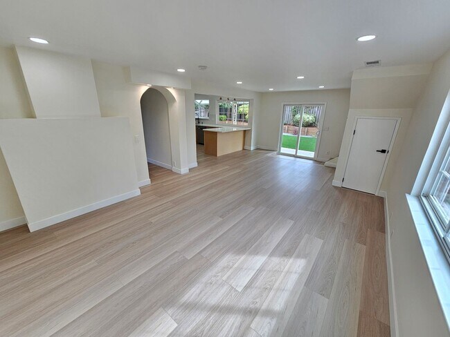 Building Photo - Beautiful San Jose Home