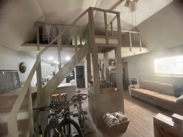 Building Photo - 1220.5 Knight St