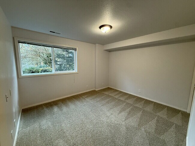 Building Photo - 3834 Brighton Ave