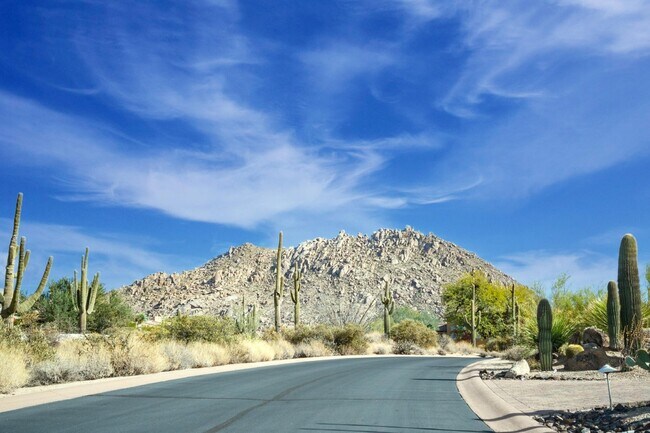 Building Photo - 10326 E Buckskin Trail