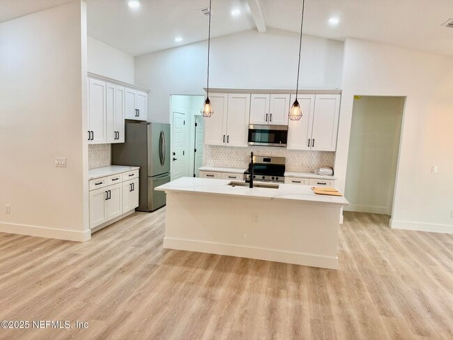Building Photo - 1135 Fruit Cove Rd