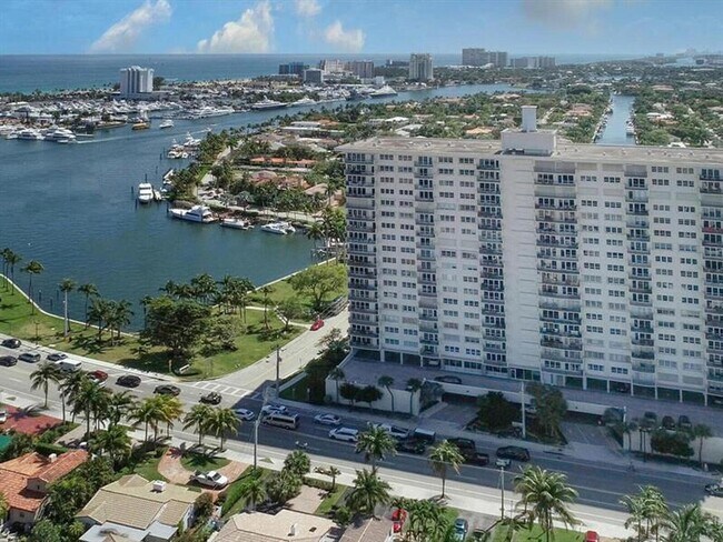 Building Photo - 2500 E Las Olas Blvd