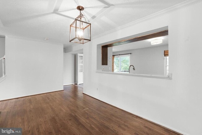 Building Photo - 5040 Southern Star Terrace