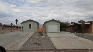 Building Photo - 1490 Tonto Dr