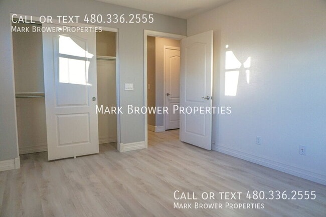 Building Photo - 3016 E Shannon St