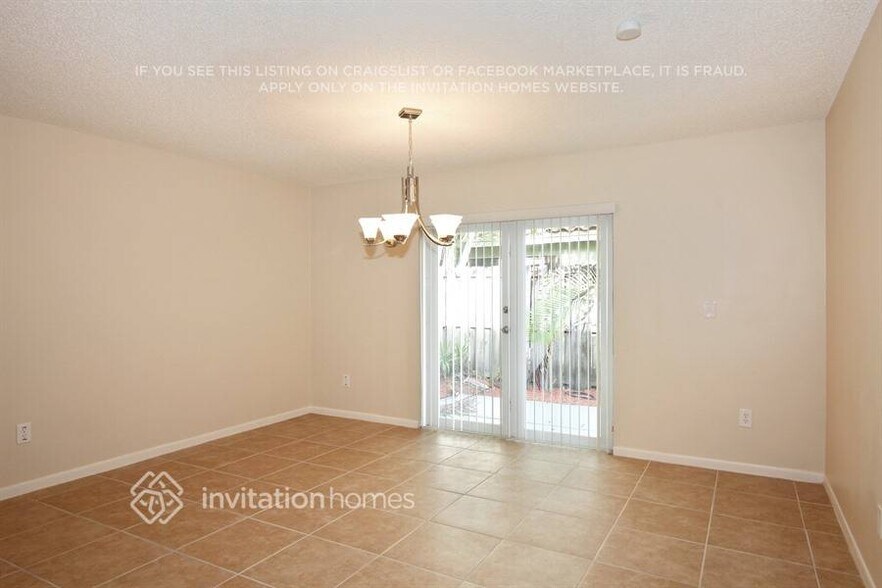 Building Photo - 13857 SW 103rd Ln