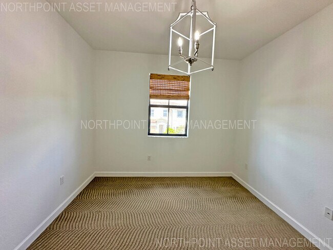 Building Photo - Stylish 3-Bedroom Home with Pool, Garage &...