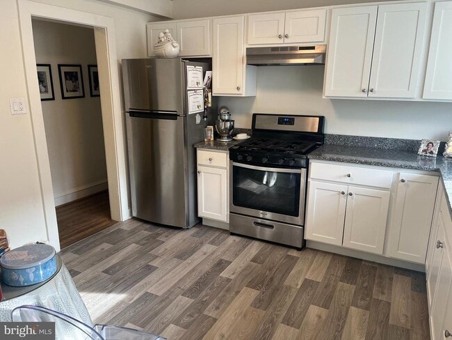 Building Photo - 38 S Main St