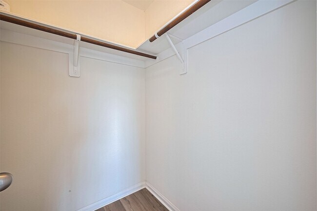 Building Photo - 3214 Windsor Ranch Ln