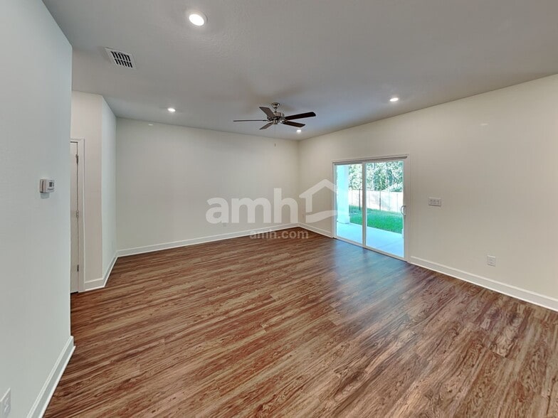 Building Photo - 8579 Belfort St