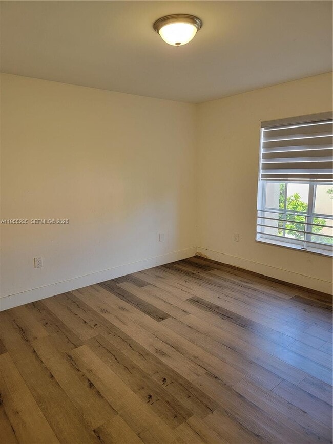 Building Photo - 5112 NW 79th Ave