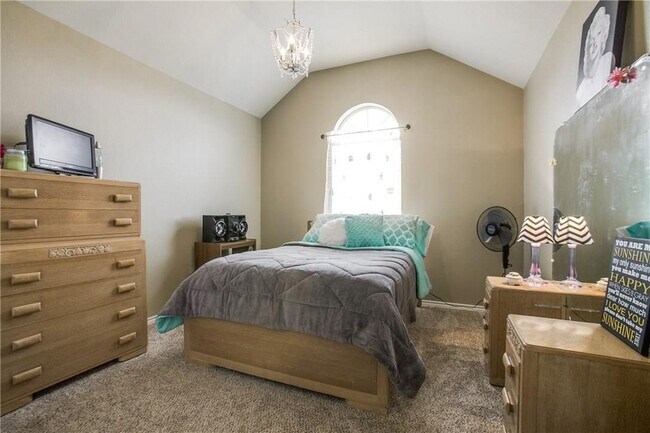 Building Photo - 2504 Trailwest Ln