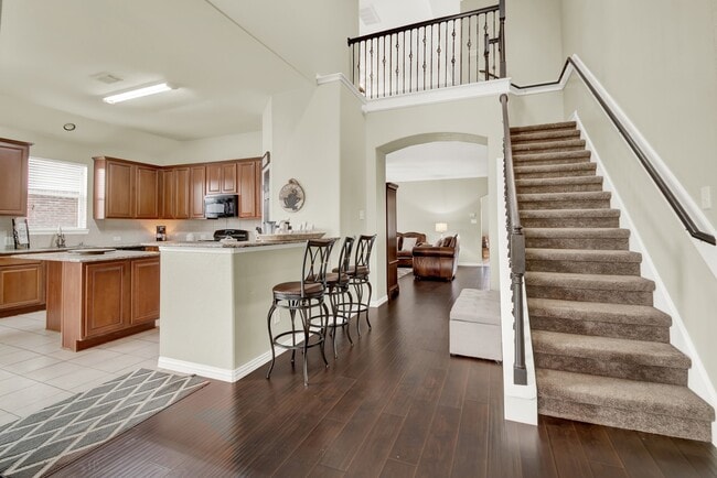 Building Photo - 15314 Hazen Point Dr