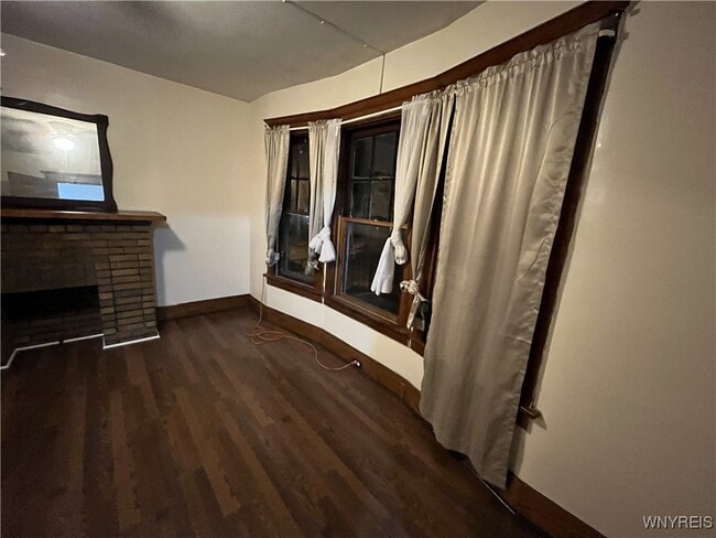 Building Photo - 168 Rodney Ave