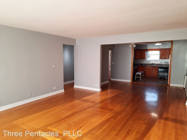 Building Photo - 3 br, 1.5 bath House - 7545 W Belden Ave #6