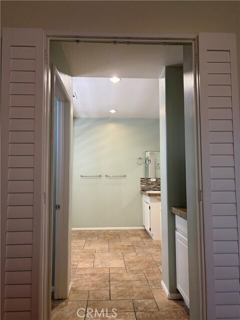 Building Photo - 40852 Treasure City Ln
