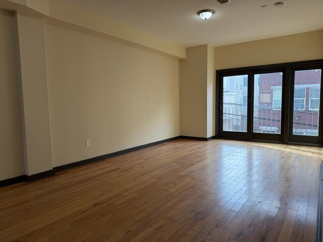 Building Photo - 1911 N Gratz St