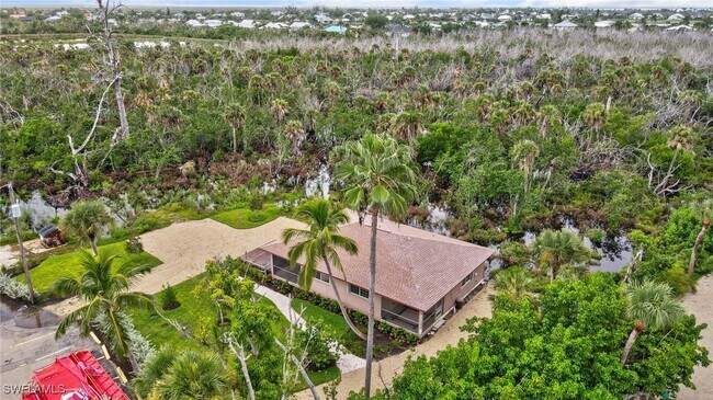 Building Photo - 1046 Periwinkle Way