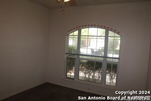 Building Photo - 210 Tapwood Ln
