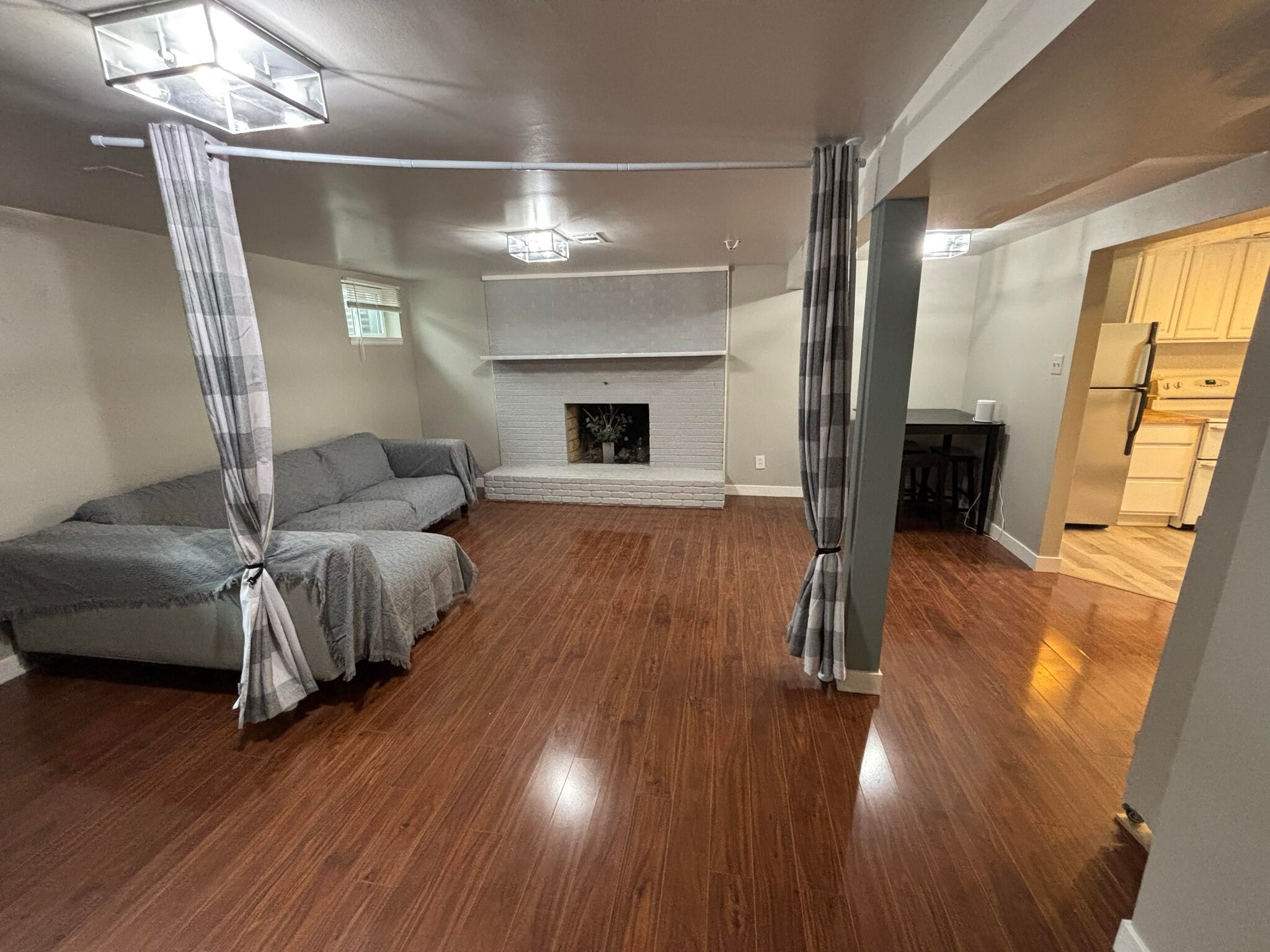 Building Photo - 2631 S Zurich Ct