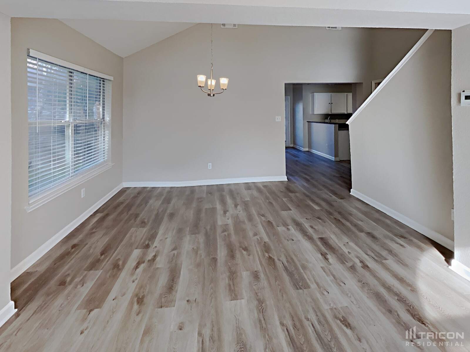 Building Photo - 1106 Castleman Dr