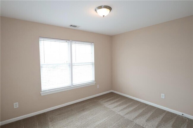 Building Photo - 7711 Soaring Eagle Dr