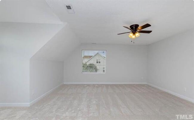 Building Photo - Fantastic Angier Home
