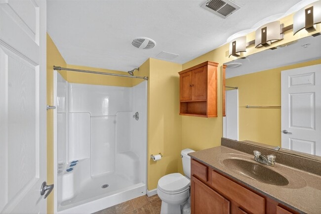 Building Photo - 1313 Piedmont Cir