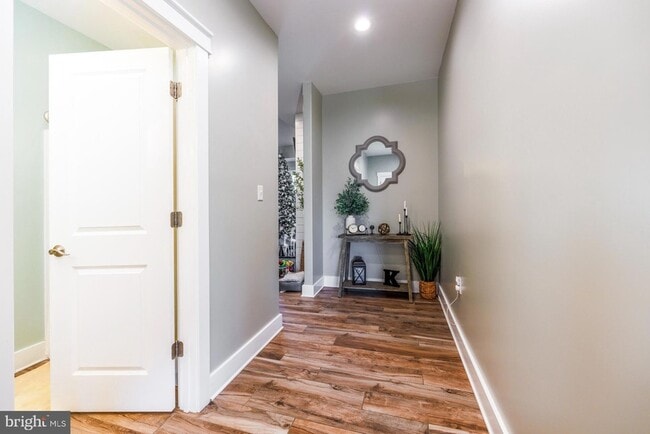 Building Photo - 23296 Wilder Way