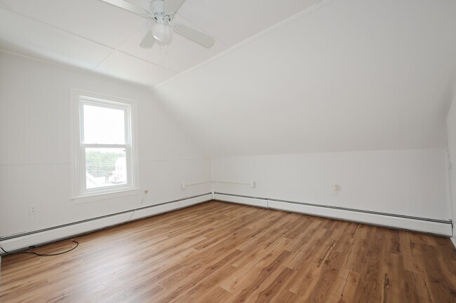 Building Photo - 9 Granite Ave