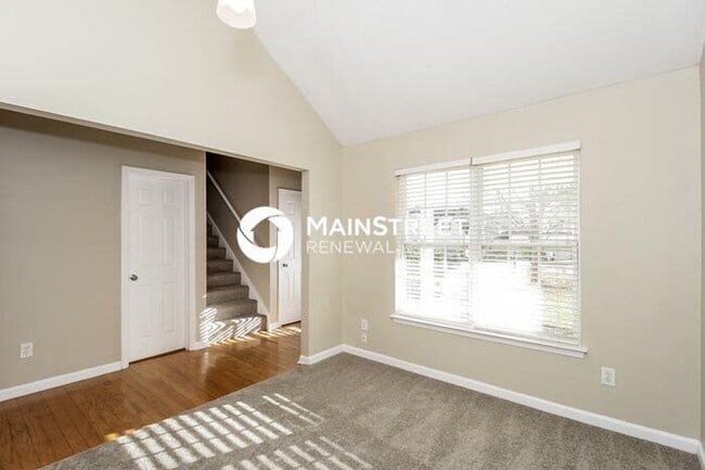 Building Photo - 3 Bedroom Pet-Friendly Home in Villa Rica,...