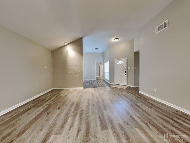 Building Photo - 12702 Ashford Meadow Dr