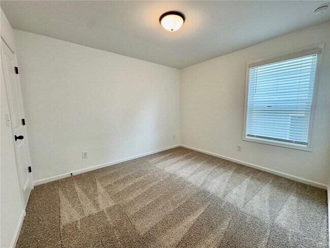 Building Photo - 5421 Hardgrove Wy