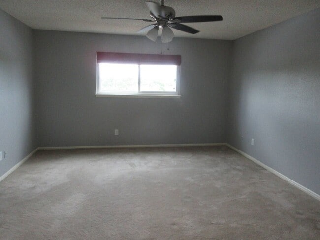 Building Photo - 14551 Misty Meadow Ln