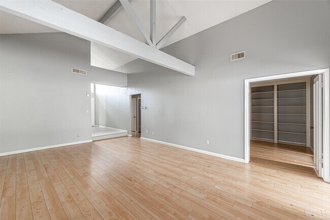 Building Photo - 7180 S Dairy Ashford Rd