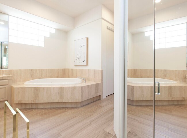 Building Photo - 48550 Capistrano Way