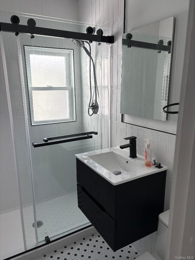 Building Photo - 166 Franklin Blvd