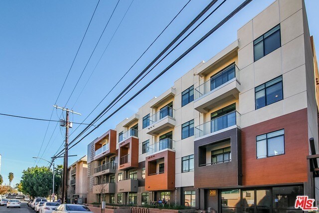 Building Photo - 3480 San Marino St