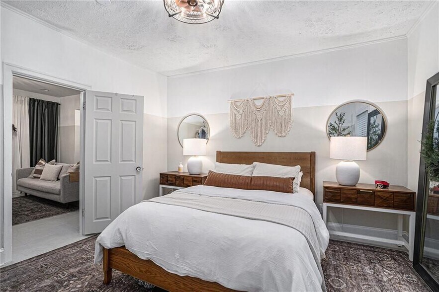 Building Photo - 1812 Defoor Ave NW